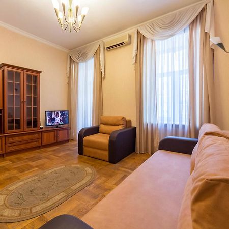 Apartments In The Center On Shota Rustaveli Kiev Exterior foto