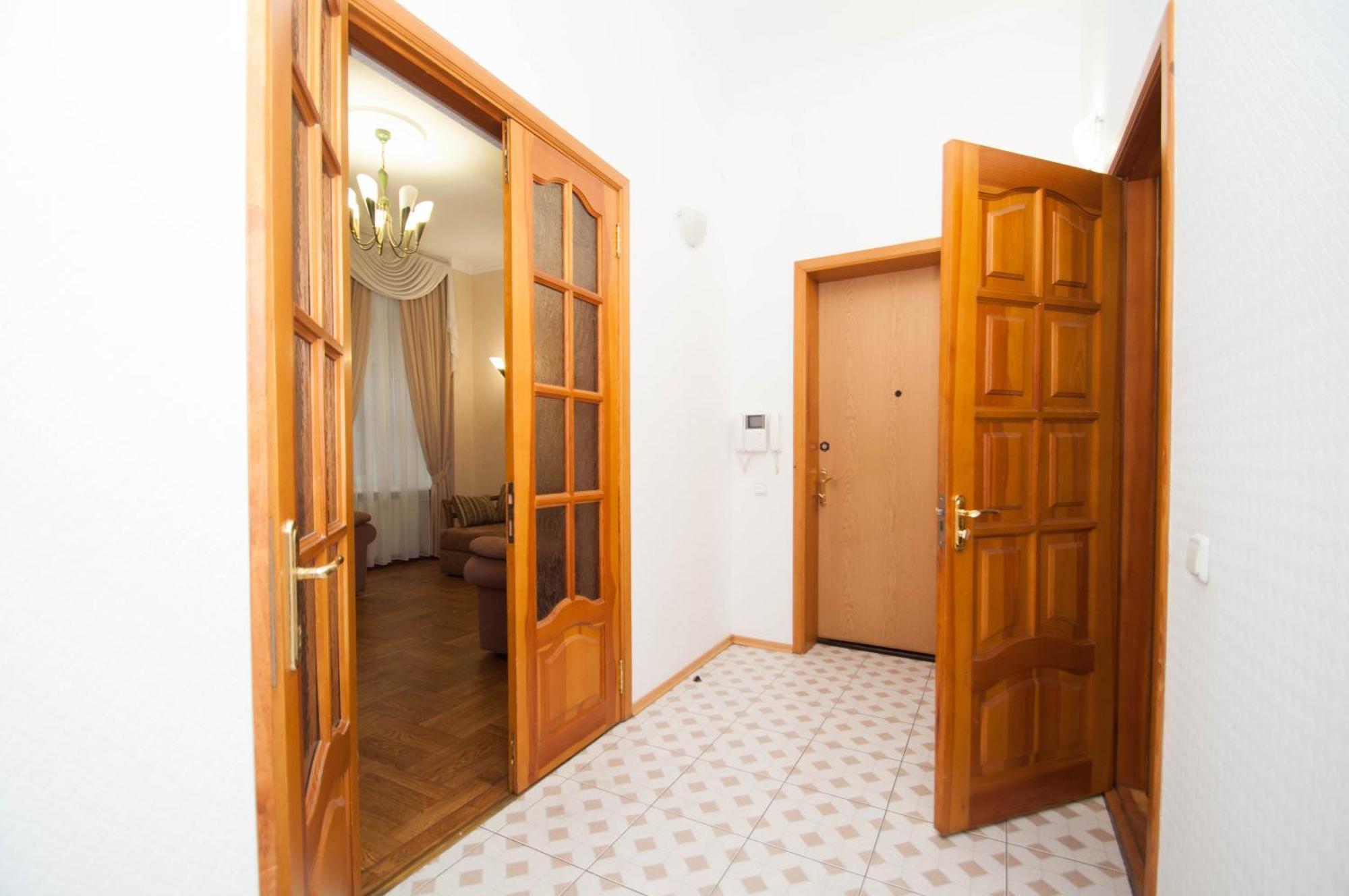 Apartments In The Center On Shota Rustaveli Kiev Habitación foto